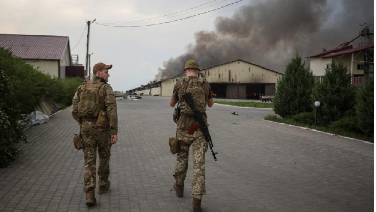 Rusya: Ukrayna'da ordu için kullanılan lojistik merkezleri ve limanları vurduk