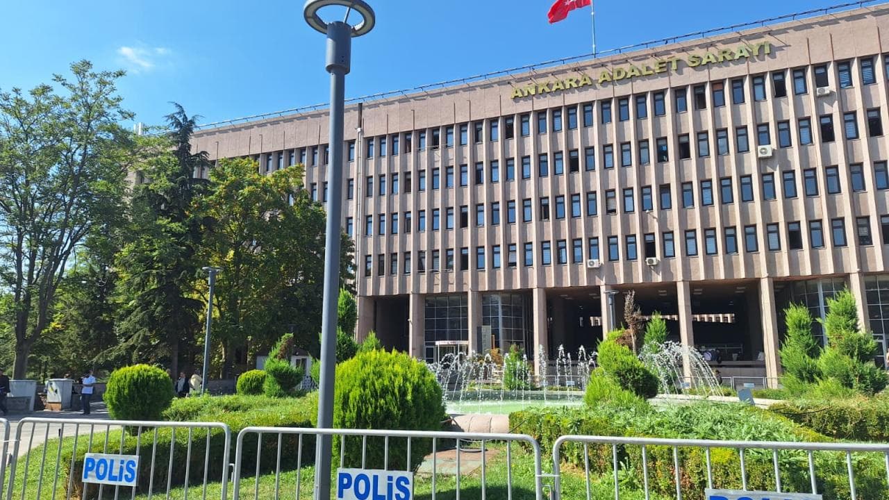 Eski bakan İdris Naim Şahin'in ifadesine başvurulacak