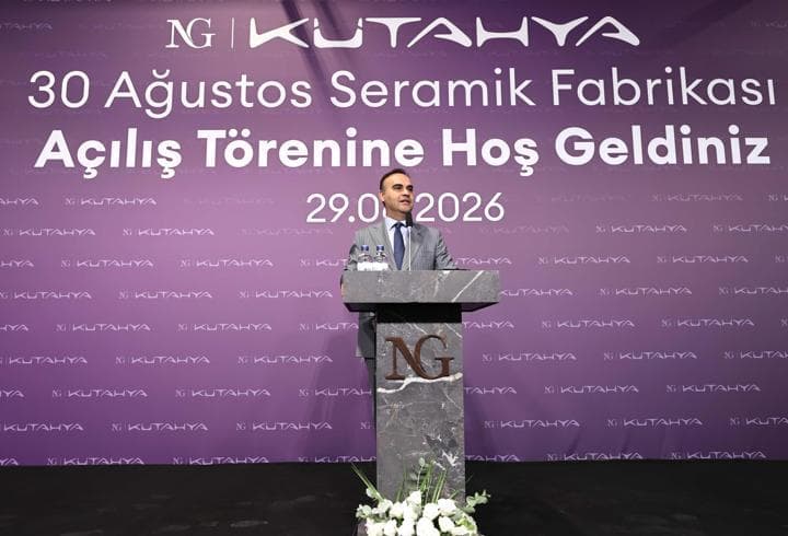Zafer Bayramı'nda dev açılış: 8 milyar liralık seramik fabrikası üretime başladı