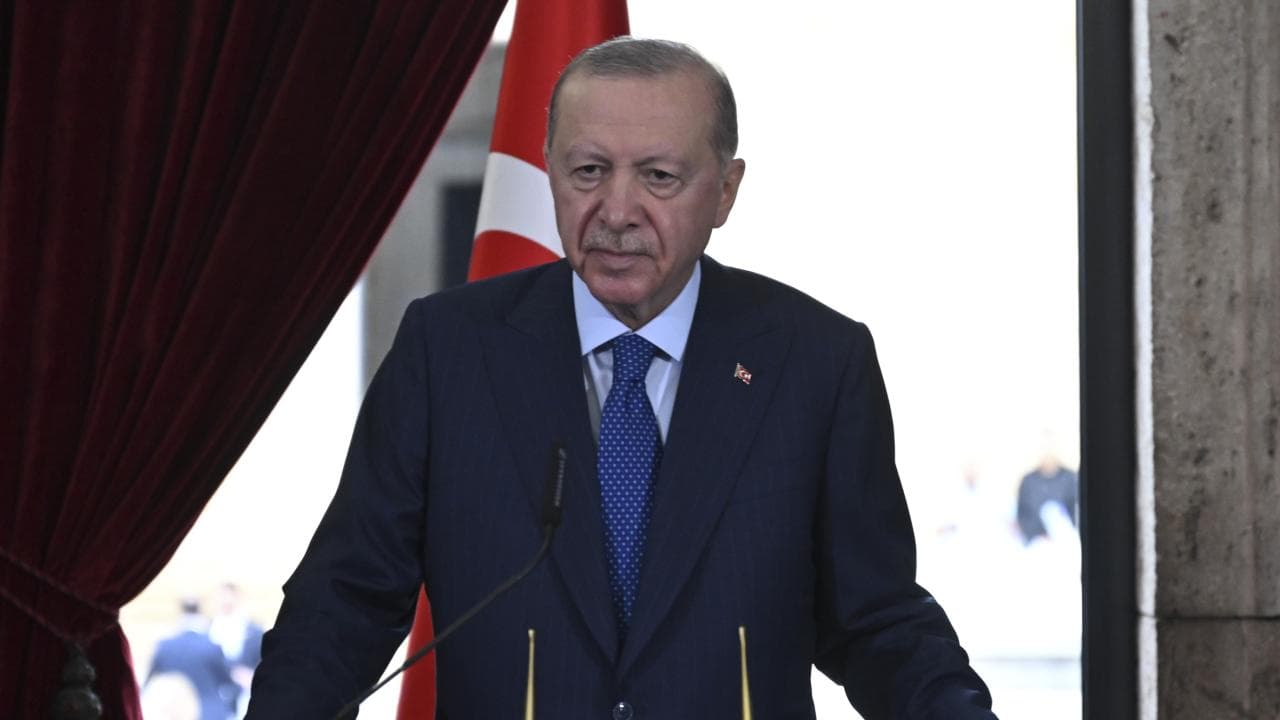 Cumhurbaşkanı Erdoğan: Milletimizin istiklal ve istikbaline sahip çıkıyoruz
