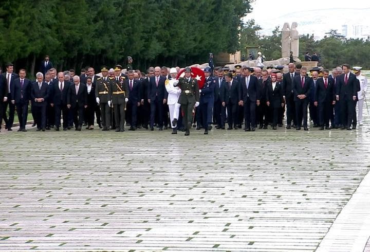 30 Ağustos Zaferi'nin 104. yılı: Anıtkabir ziyaretinin ardından Beştepe'de tören