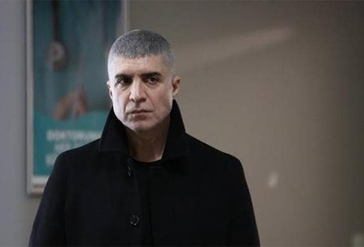 Ali Eyüboğlu Yazdı: Özcan Deniz’in Kız Kardeşinden Olay Paylaşım! Ünlü Şarkıcının İlk Eşi 23 Yıl Sonra Ortaya Çıktı!