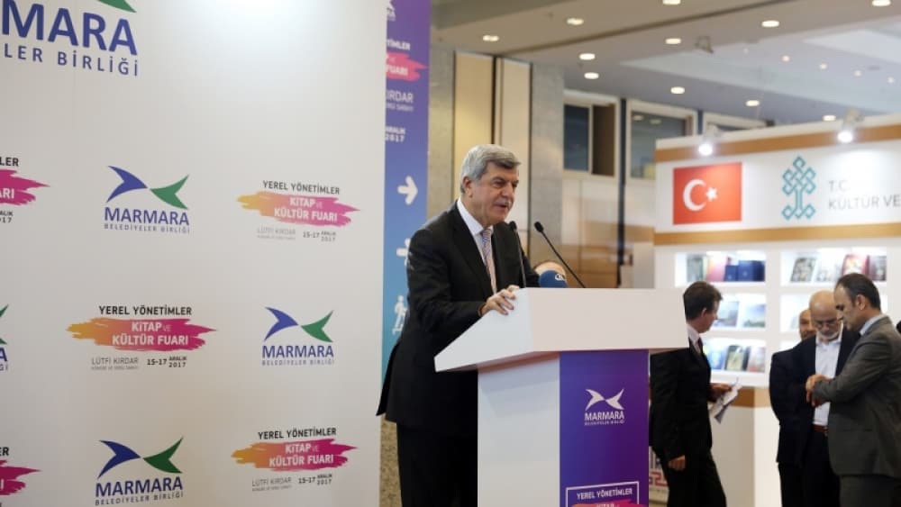 Yerel Yönetimler Kitap ve Kültür Fuarı’nın açılışı yapıldı