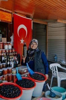 Türk Zeytin Yağı Uzak Doğu Yolcusu