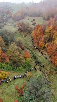 ​Göçerlerin zorlu yayla yolculuğu başladı