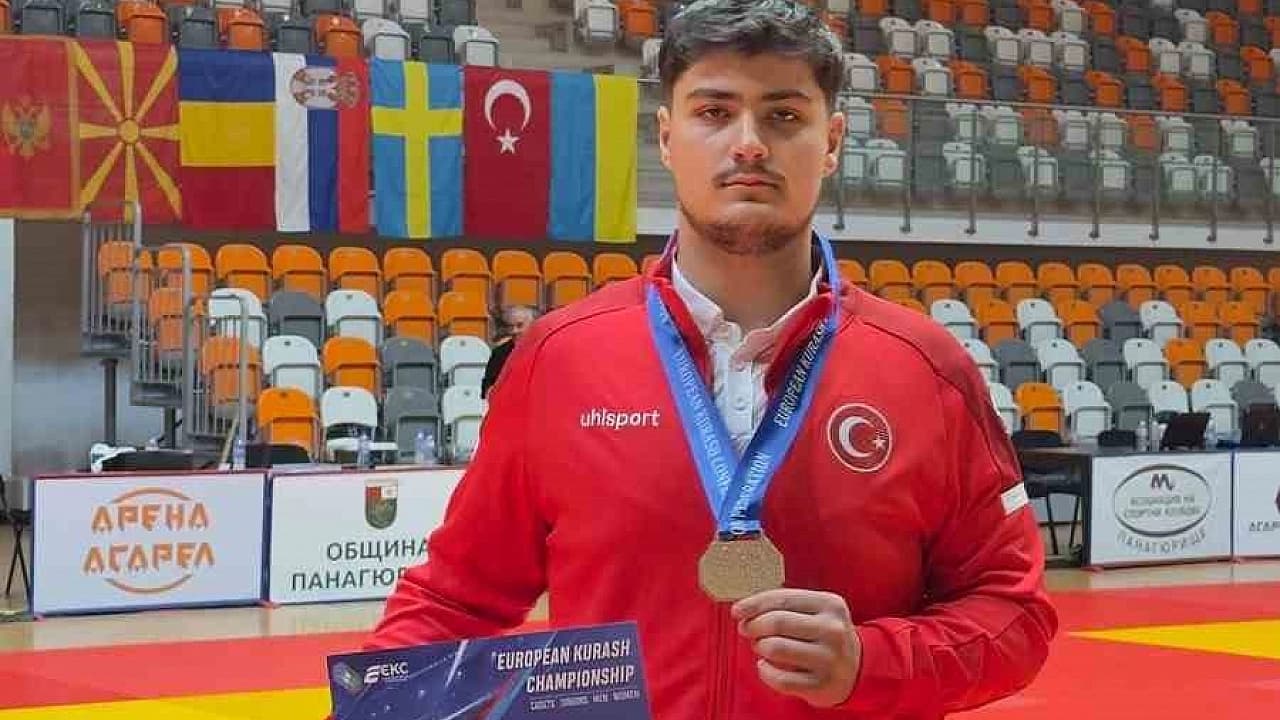Elazığlı Sporcu Avrupa’da İkinci Oldu